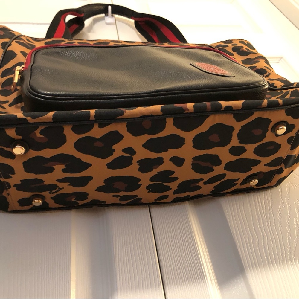 Coach - Leopard Print Tote Bag with Black Accents - Picture 9 of 13